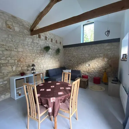 Maison De Charme - Proche Futuroscope بيت للعطل Montamisé