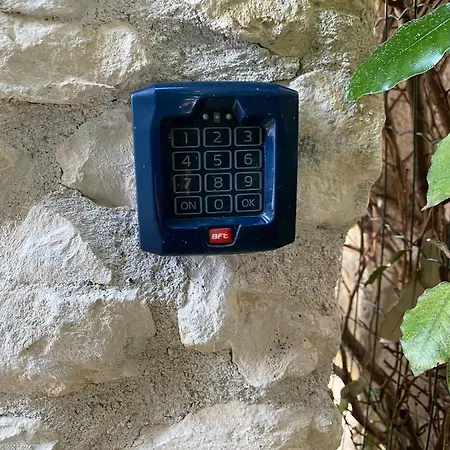 Maison De Charme - Proche Futuroscope بيت للعطل